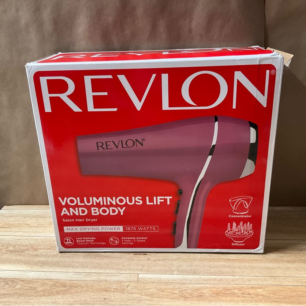 New! Revlon Voluminous Lift Body Salon Hair Dryer Blower Titanium Diffuser